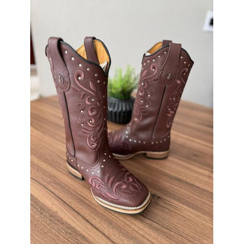BOTA TEXANA EM COURO LATEGO BORDADO RAMOS MARROM C... - Botas Texanas Bruto
