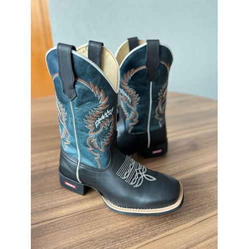 BOTA TEXANA EM COURO PRETO E VERDE BORDADO - btm1... - Botas Texanas Bruto