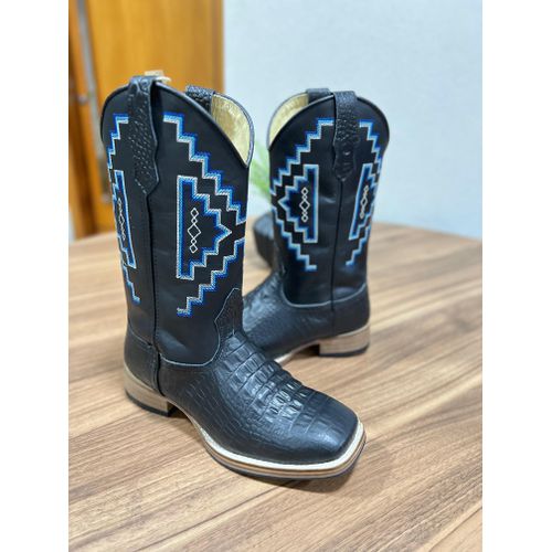 BOTA TEXANA EM COURO PRETO ESTILIZADO BORDADO AZUL... - Botas Texanas Bruto