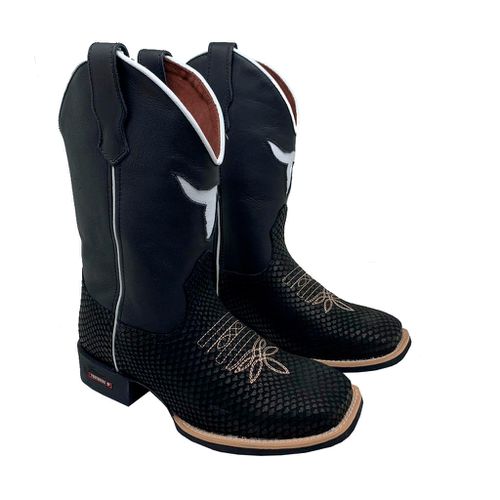 BOTA TEXANA EM COURO PRETO RECORTE TOURO - BTM59 - Botas Texanas Bruto