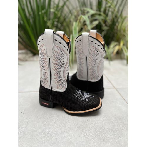 BOTA TEXANA EM COURO BRANCO E PRETO BORDADO E SOLA... - Botas Texanas Bruto
