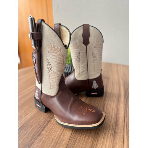 KIT TEXANA EM COURO MARROM E OFF WHITE + BAINHA + ... - Botas Texanas Bruto