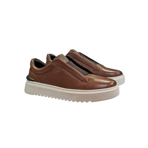 TÊNIS MASCULINO SEATTLE MOURO - Diorne | Sapatos Premium