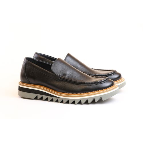 SAPATO ATHENAS TRATORADO PRETO S/ DETALHE - Diorne | Sapatos Premium