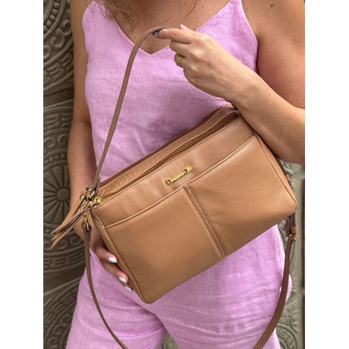 Bolsa Vera Caramelo Couro legítimo - Donna Clô