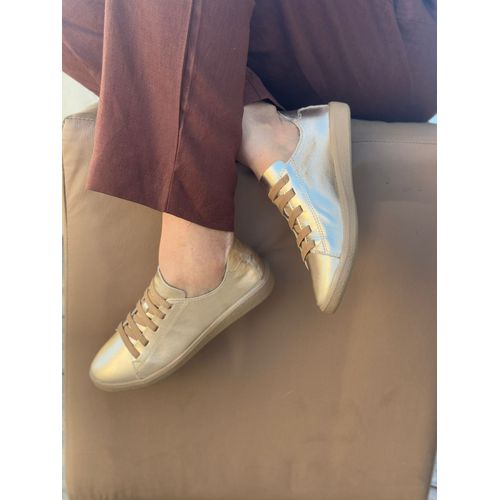 Tênis Basic Ouro Light - Donna Clô