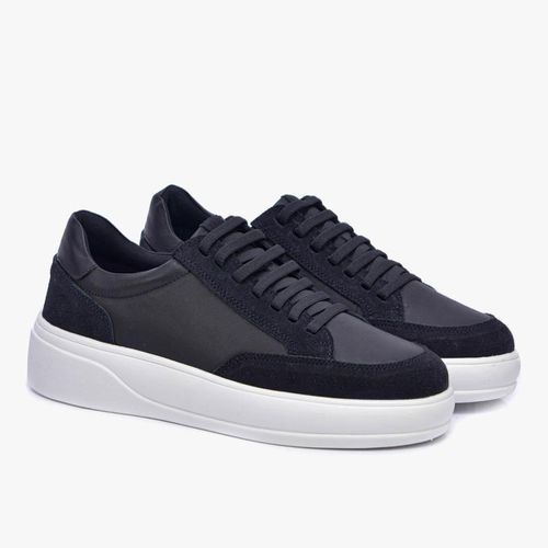 Tênis Casual de Couro Tokio Preto - FERRARA