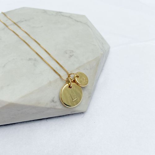 Colar Medalha M + P Personalizada Banhado a Ouro 1... - IAIÁ Semijoias