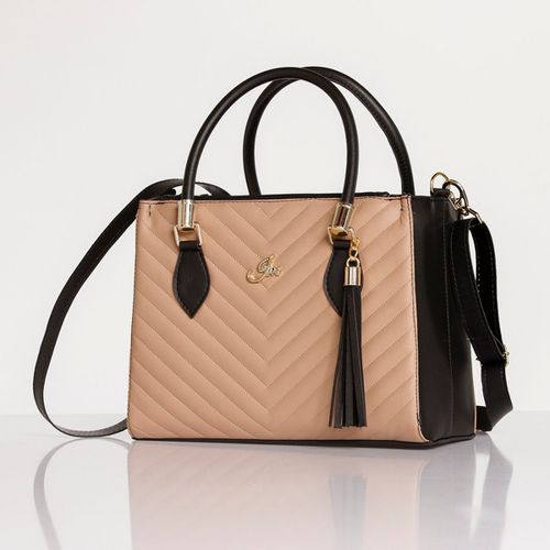 Linda Bolsa Lorena Nude com Preto Matelassê Clássica cor Nude com Preto