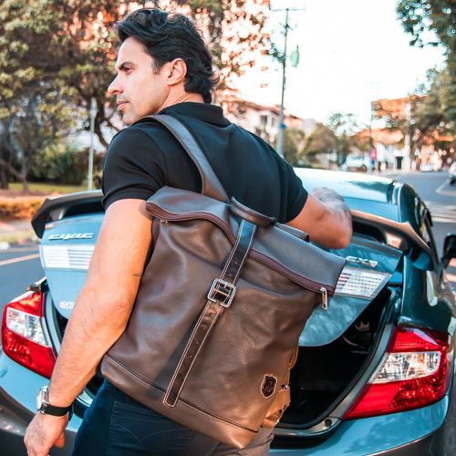 Mochila Executiva Design Em Couro Legítimo Para No... - JFECOURO