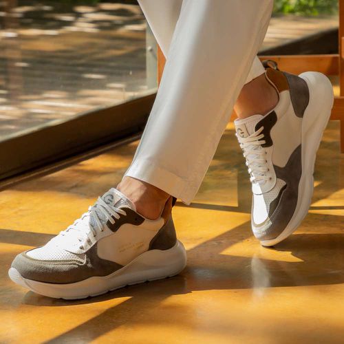  Tênis Masculino Ad6015 Caramelo e Cinza - Ad6015... - LEEFOOT