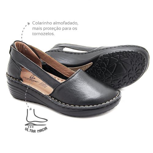 Sandália Feminina em Couro Preto Levecomfort - 10... - Levecomfort Calçados