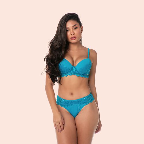 SUTIÃPUSH-UP COM BOJO E ARO INTEIRIÇO EM RENDA E M... - Loik