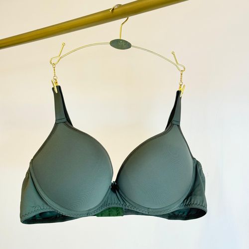 SUTIÃ CURVES MEIA TAÇA COM BOJO E ARO EM MICROFIBR... - Loik