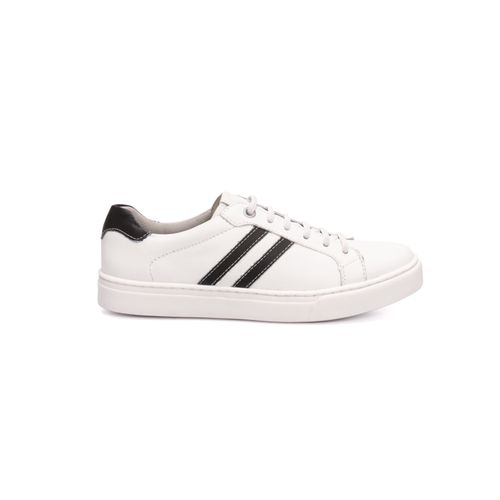 Tênis Casual em Couro Branco com Detalhes Preto Ca... - LOJA CALPRADO
