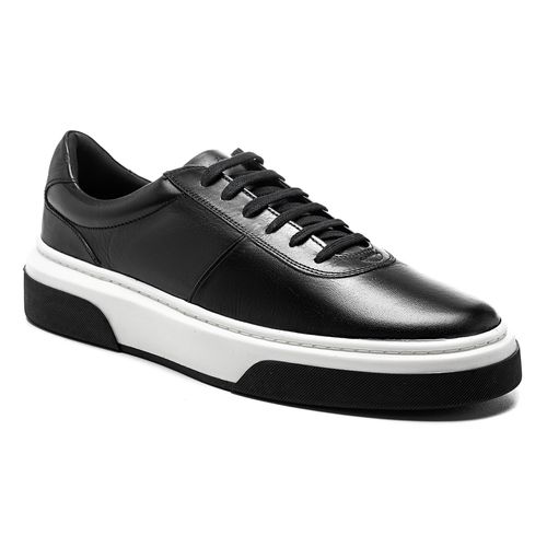 Tenis casual masculino preto com solado branco da linha Sneakers Salerno Prime