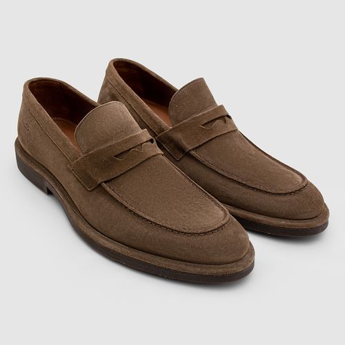 Sapato Loafer masculino Ravo Madero em couro legítimo Salerno Prime, ideal para quem busca elegância e conforto no dia a dia.