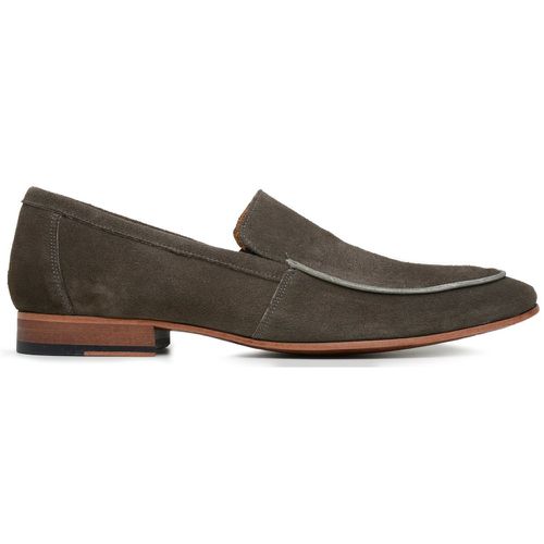 Mocassim Masculino Loafer Vincenzo Taupe - Vincenz... - Bernotte