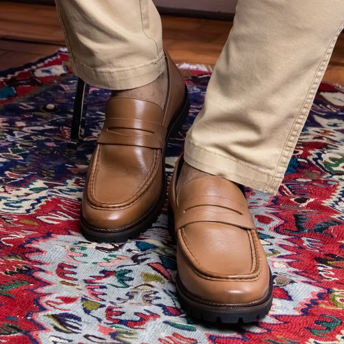 Sapato Casual Penny Loafer Tratorado Tan
