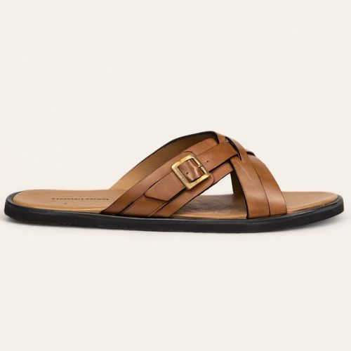 Sandália Casual Com Tiras e Fivela Lateral Tan