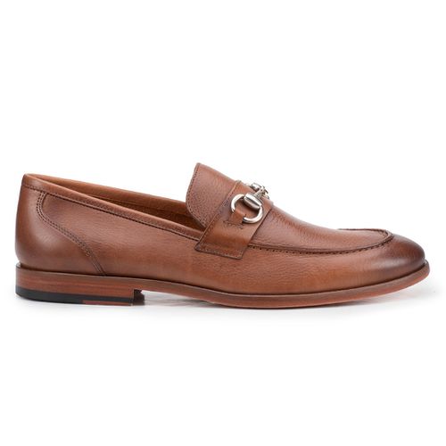 Sapato Casual Loafer Com Bridão Na Gravata Whisky 