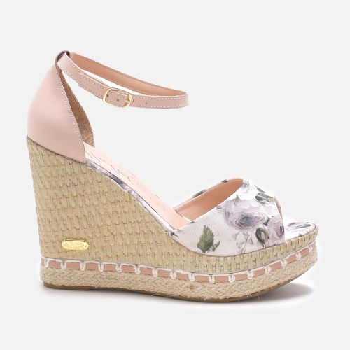  Sandália Anabela Carol Floral Nude em Couro - 32... - SBSHOES