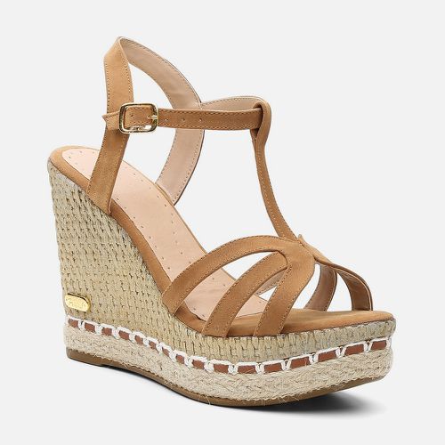 Sandália Anabela Eva em Couro Whisky - 3230 - SBSHOES