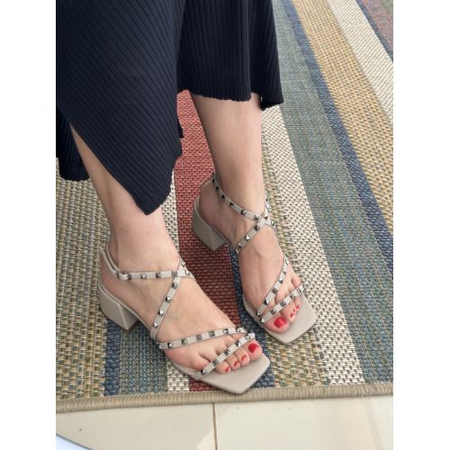 SAMIRA - SANDÁLIA FEMININA SALTO BLOCO 4CM AVEIA