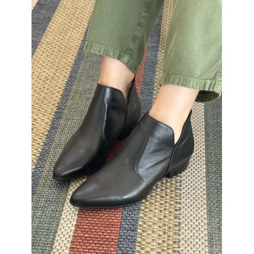 RUTE - BOTA FEMININA COURO PRETO