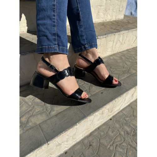 HELOISA - SANDALIA FEMININA COURO SALTO 5CM PRETO