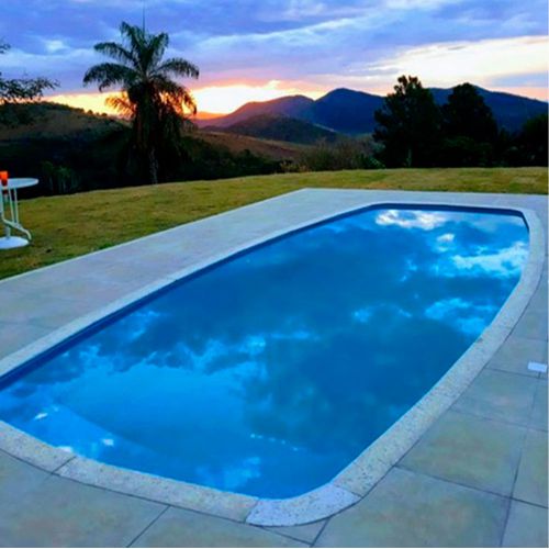 PISCINA DE FIBRA CAPELA 7,00X3,50X1,40 UP