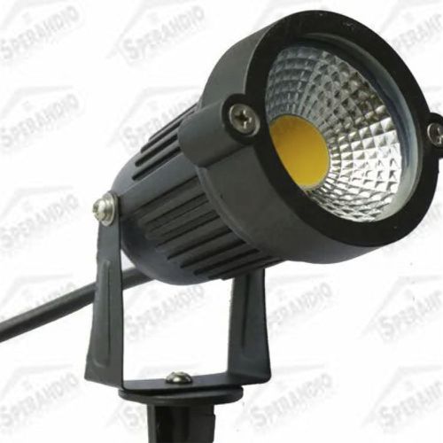 ESPETO PARA JARDIM SUPERLED 10W 3000K BIVOLT LUZ SOLAR