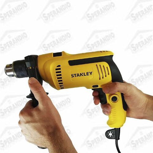 KIT FURADEIRA DE IMPACTO STANLEY 1/2 600W 127V COM 120 ACESSÓRIOS SDH600KP-BR