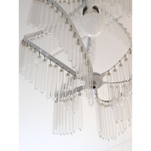 LUSTRE CARACOL FIXO COM 180 AMPOLAS BRANCO JOTA