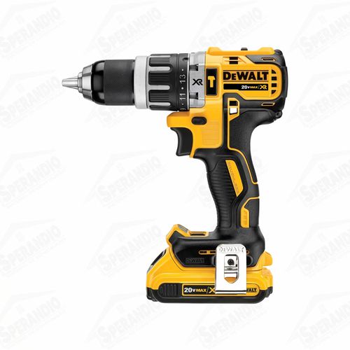 KIT PARAFUSADEIRA/FURADEIRA DE IMPACTO 20V DCD796D2-BR