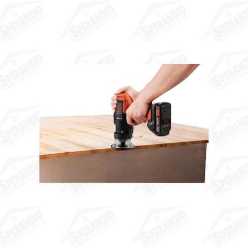 PARAFUSADEIRA/FURADEIRA 6 EM 1 MATRIX 20 V MAX COM 6 COBEÇOTE.COMB - BLACK+DECKER