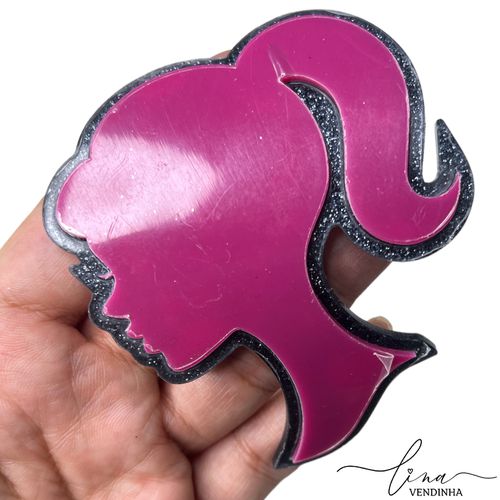 Silhueta Barbie Acrílico Curvado (7CM) (1Uni.) - VENDINHA LINA