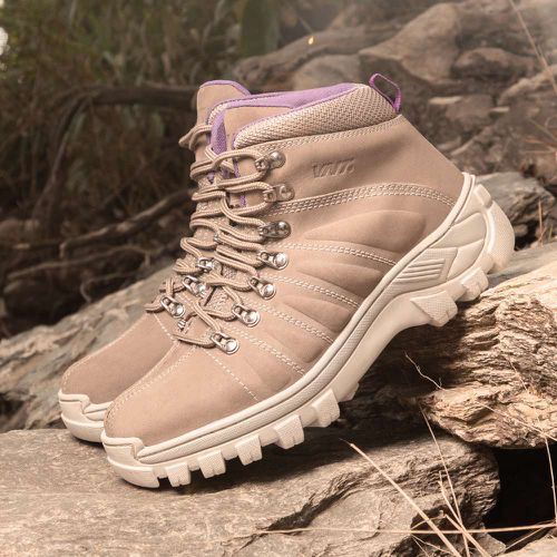 Bota Feminina Nobuck Bege