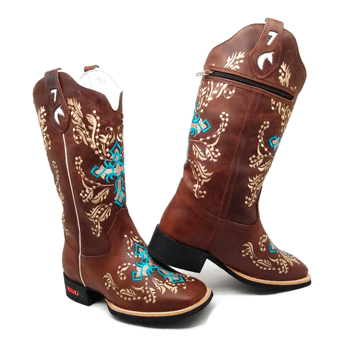 BOTA TEXANA EM COURO MARROM BORDADO CRUZ AZUL + SU... - Botas Texanas Bruto