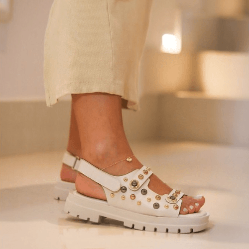 Papete Melissa Branco Off - Rafaela Salomão