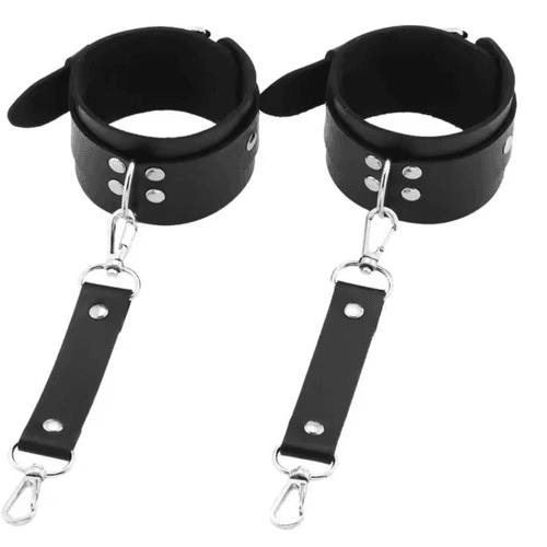Algemas de Couro - Viúva Negra Underwear