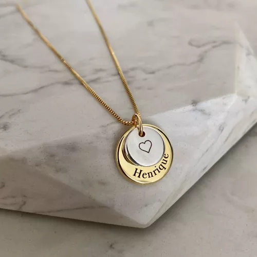 Colar Medalha Personalizada Dupla Folheado em Ouro... - IAIÁ Semijoias