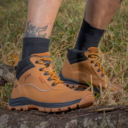 Bota coturno de segurança EPI´s em Couro ref. Picker Cravo | LEEFOOT