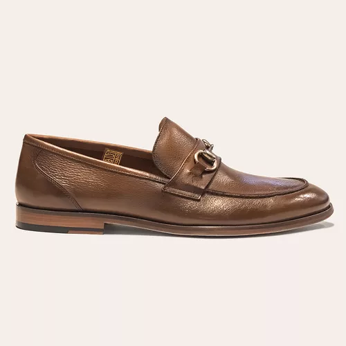 Sapato Casual Loafer Com Bridão Na Gravata Whisky 