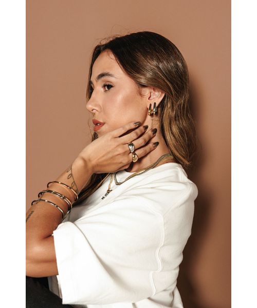 BRINCO ARGOLA OVAL GLAM BANHADO A RÓDIO BRANCO - Dri Ferreira Semi Joias