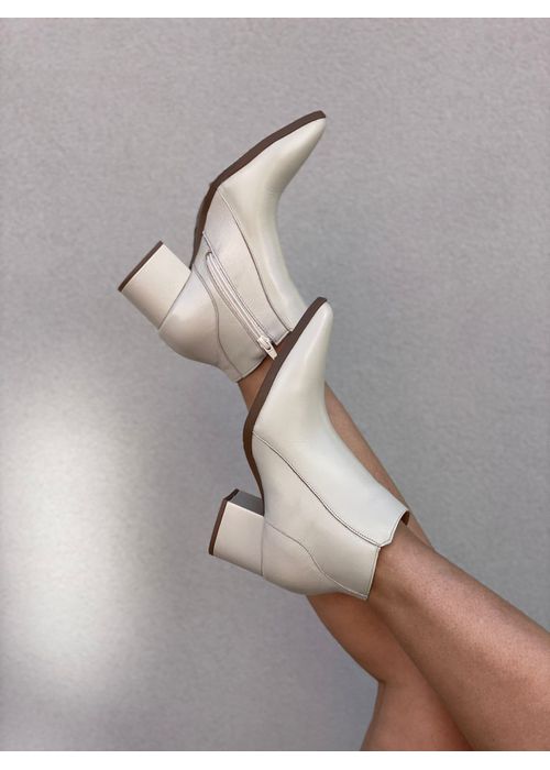 Bota Off White Donna Clô - Donna Clô