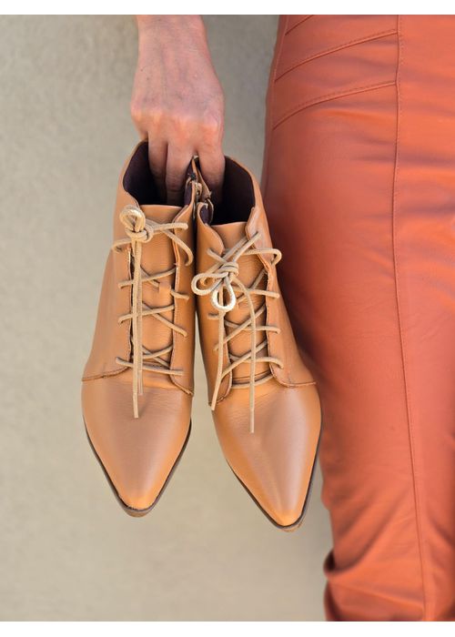 Bota Cadarço Camel Donna Clô - Donna Clô