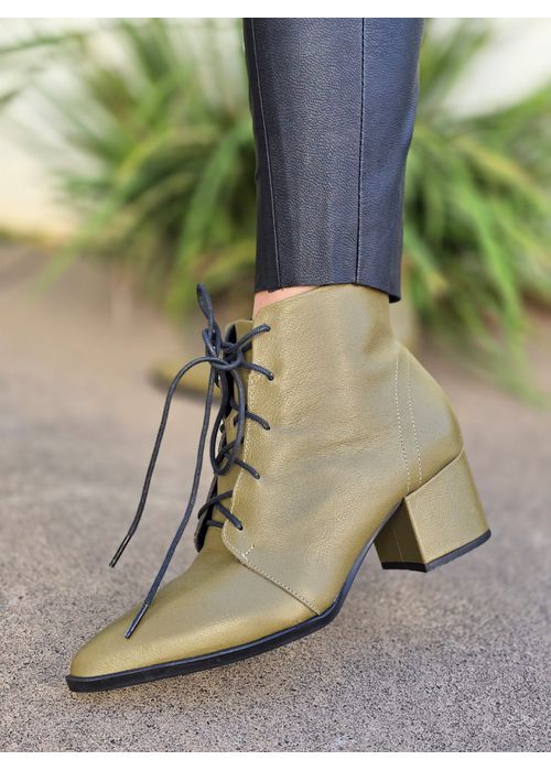Bota Cadarço Verde Oliva Donna Clô - Donna Clô