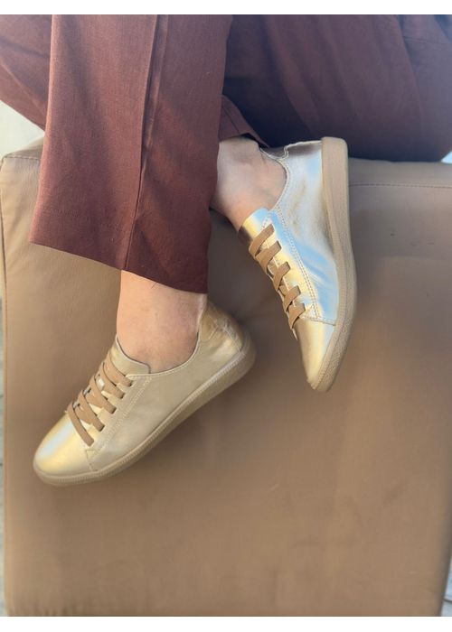 Tênis Basic Ouro Light - Donna Clô