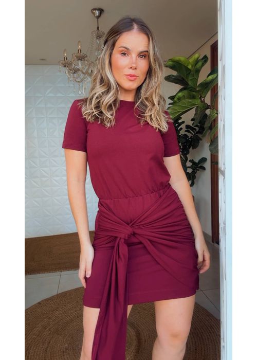 Vestido Curto Taís Vinho - LUCIELENA LARA